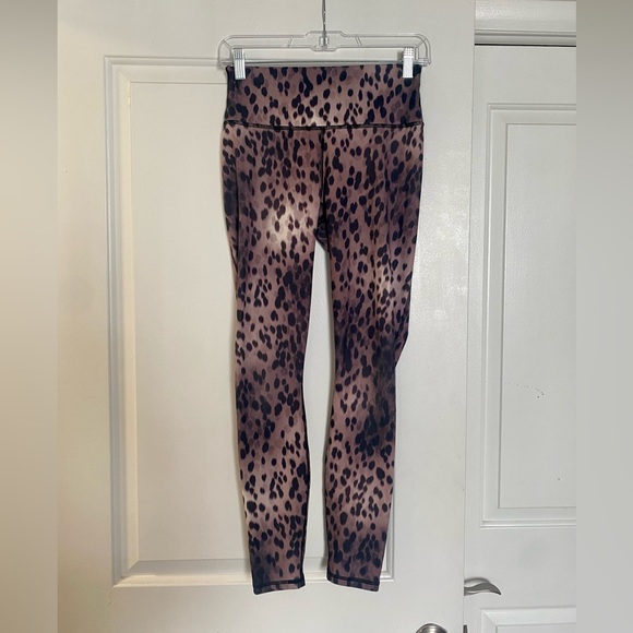 Fabletics - Picture 2 of 5